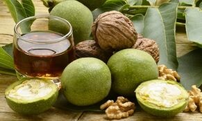 Infusión de nogueira para eliminar os parásitos do corpo